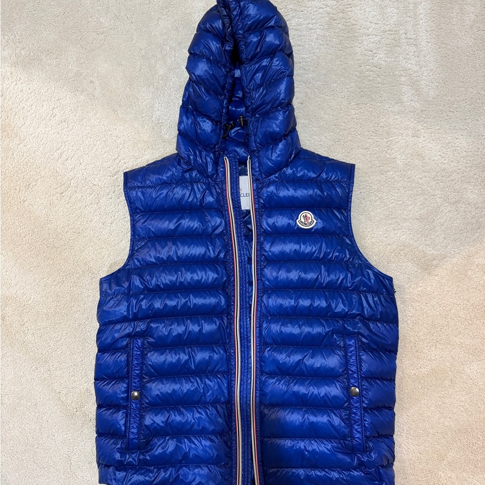 Moncler Shiny Navy Puffer Jacket